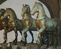 03E4_051_5122 De bronzen paarden, niet van Berlijn maar van Venetia - Basiliek San Marco