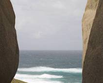 201_0140_E Remarkable Rocks - Breder zicht op zee