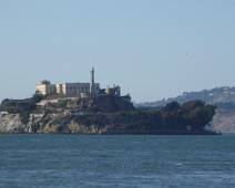 P1000579 Het pelikaaneiland (Alcatraz) vanaf Pier 39