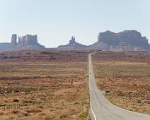 S00_3911 US163N - afscheid van Monument Valley, op weg naar Little Monument Valley