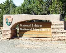 S00_3987 Welkom in Natural Bridges NM