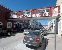 F01_6004 Ooit werden hier miljoenen verdiend met het inpakken van sardientjes. Na vele jaren verval brengt het toerisme terug leven in de Cannery.