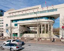 S01_9209 Moderne architectuur - de Canadese ambassade