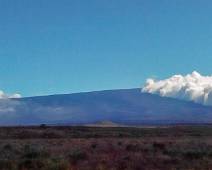 20141026_211444 Op weg naar Mauna Kea, het hoogste punt van Big Island. Hopelijk zijn de wolken straks opgelost.