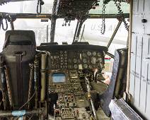 S02_1293 Sikorsky SH-3 Sea King - en je dacht dat het dashbord in je auto ingewikkeld was