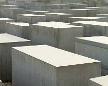 S03_0241 Holocaust Monument