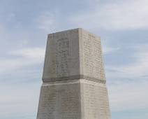T00_2531 Last Stand Trail - Monument ter ere van de gevallen cavaleristen.