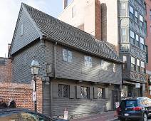 T01_5280 Freedom Trail - Huis van Paul Revere, je waant je in York, niet de VS.