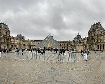 IMG_3308 Place du Carrousel - morgen komen we hier voor het Louvre