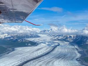 Gletsjer cruise Eigenlijk moesten hier foto's staan van de landing op een gletsjer van Mount McKinley maar het weer rond de berg was te...
