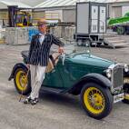 IXV_3108 Napier Classic Tour - Een Austin 7 heet ons welkom in Napier