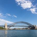 W01_7746 Sydney Opera House - zicht vanaf terras Opera House op de Harbour Bridge